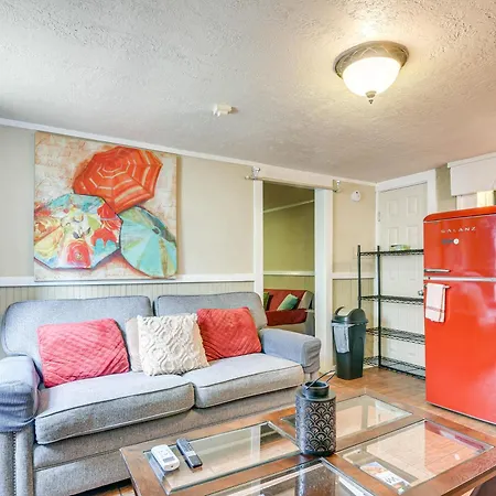Cozy Galveston Apt With Patio Close To The Strand!